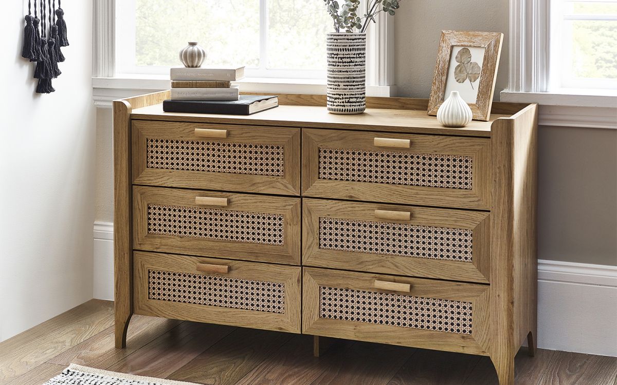 Julian Bowen Sydney Oak 6 Drawer Wide Chest