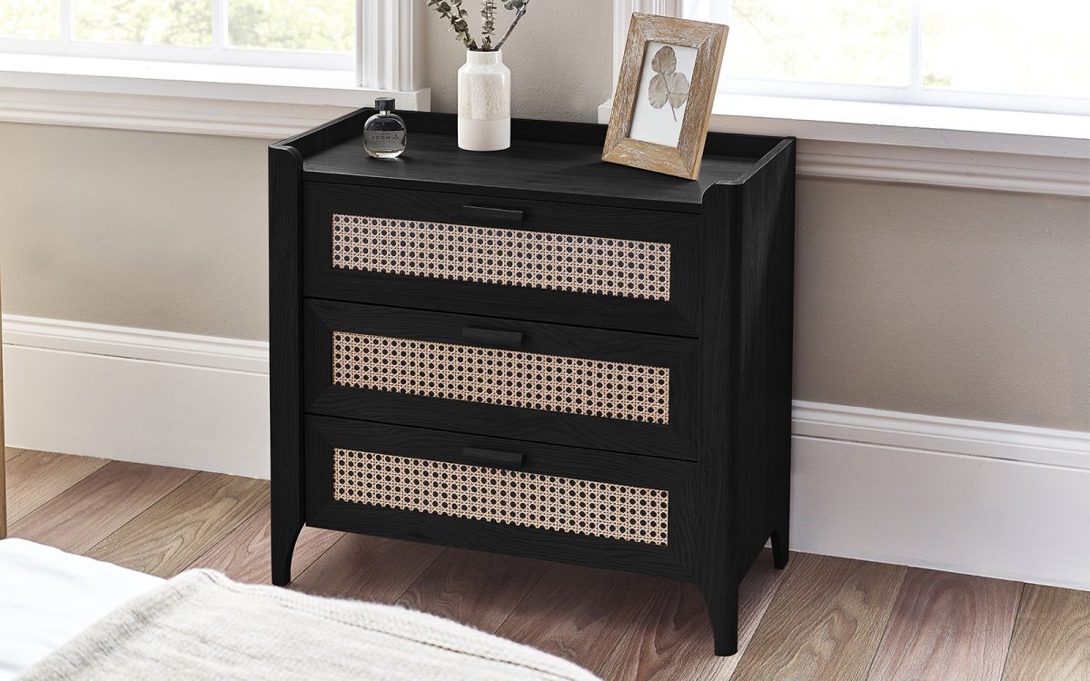 Julian Bowen Sydney Black Ash
3 Drawer Chest