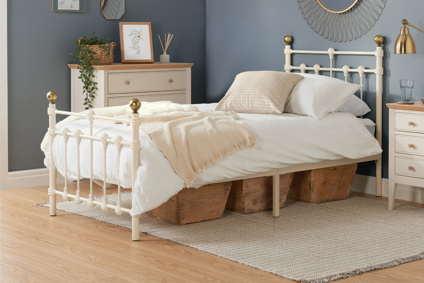 Birlea Atlas 3ft Single Cream Metal Bed