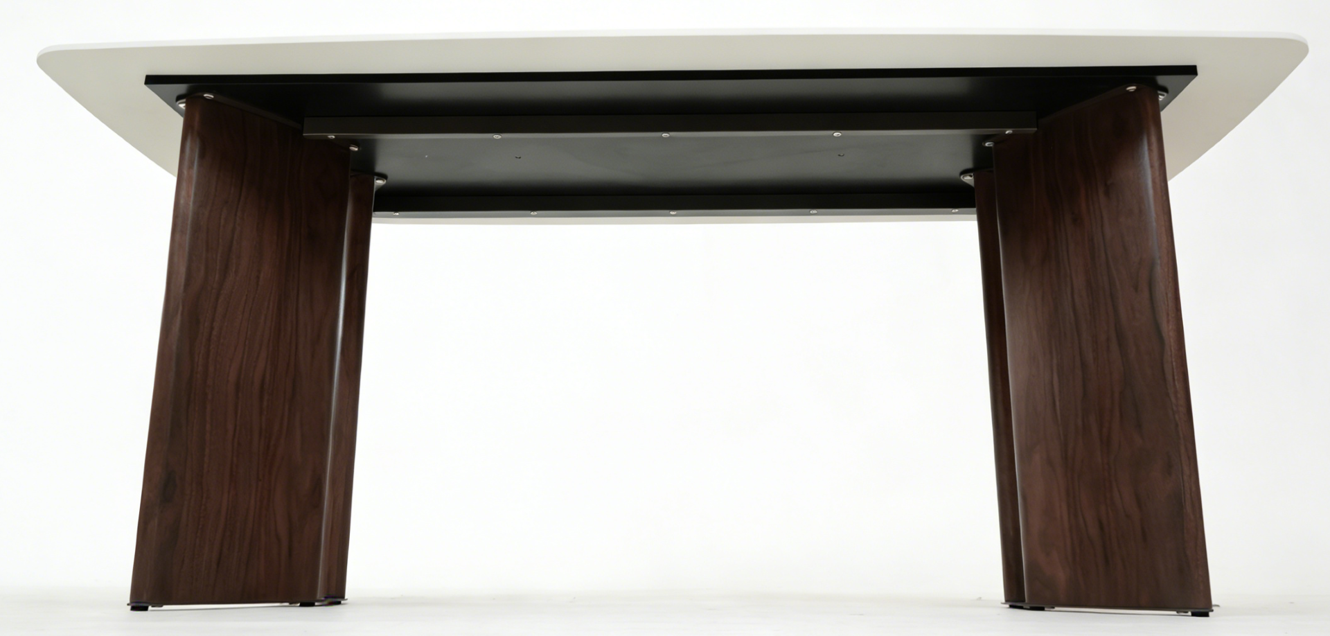 Giatalia Almira 180cm Walnut Dining Table