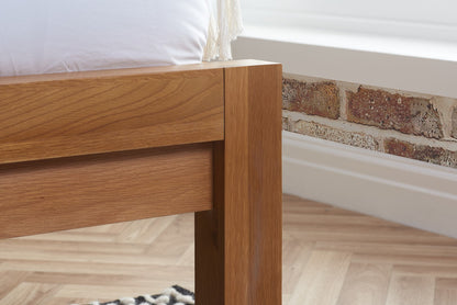 Birlea Bellevue 5ft Kingsize Oak Bed Frame