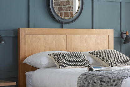 Birlea bellevue 4ft6 double oak bed frame  price