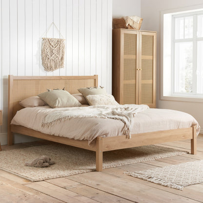 Birlea Croxley 4ft6 Double Oak & Rattan Bed Frame