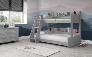 Julian Bowen Domino Light Grey Triple Sleeper