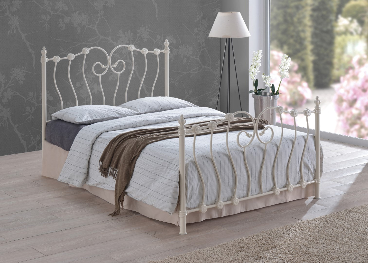 Time Living Inova 5ft Kingsize Ivory Metal Bed Frame