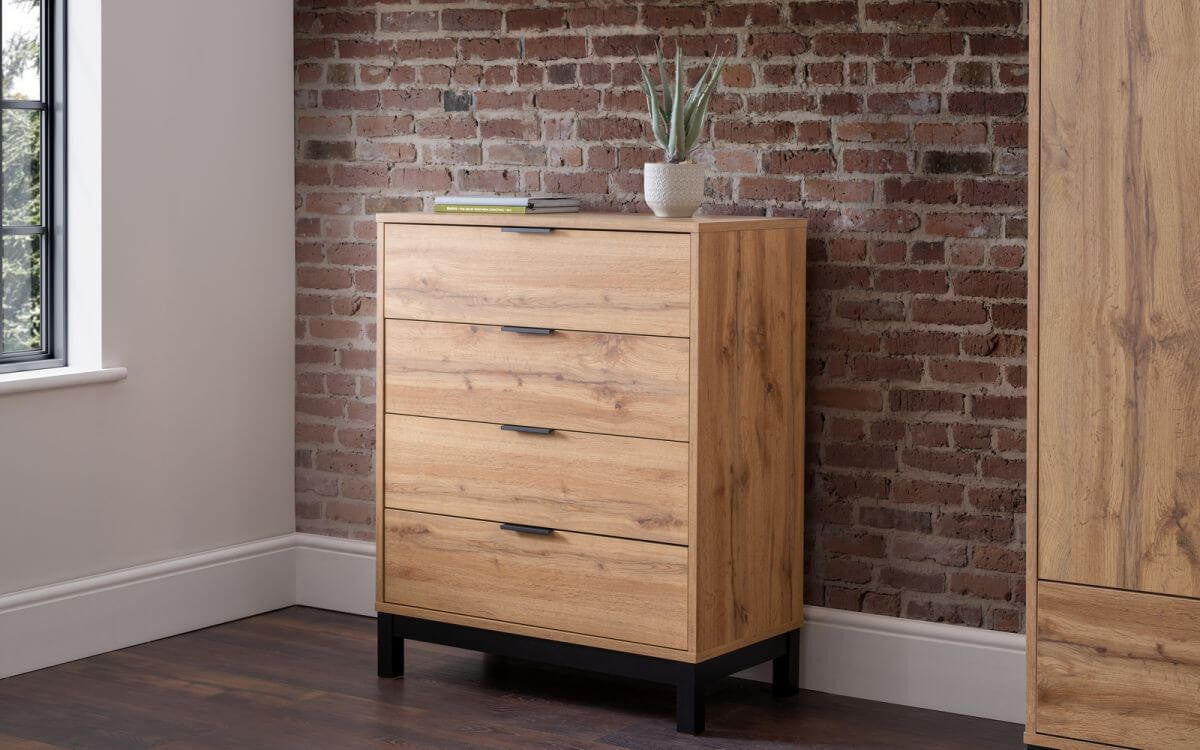 Julian Bowen Bali Oak 4 Drawer Chest