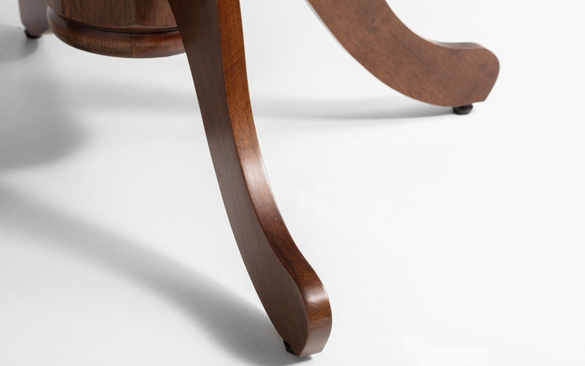 Julian Bowen Canterbury Mahogany Oval Extending Dining Table