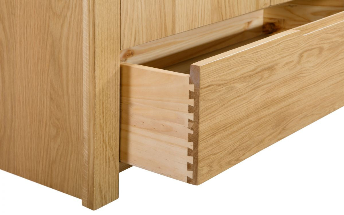Julian Bowen Curve Solid Oak 3 Drawer Chest