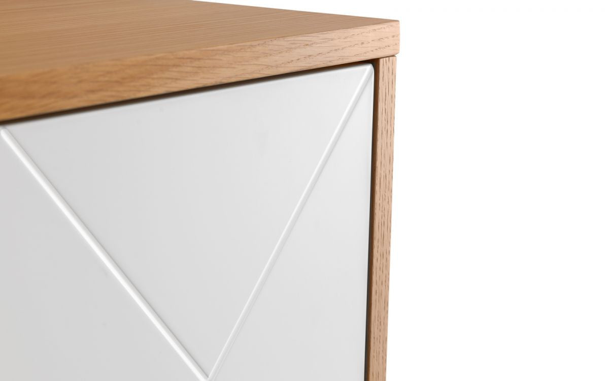 Julian Bowen Moritz Oak & White 4 Door Cabinet