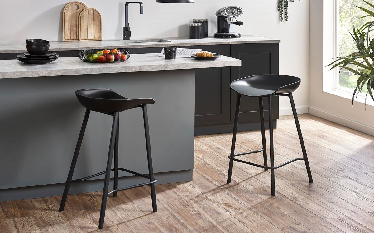 Julian Bowen Renzo Black Bar Stool