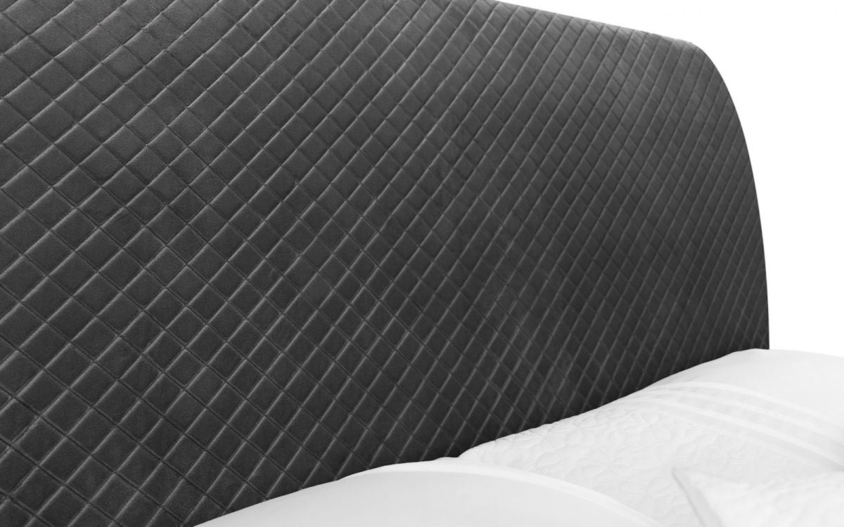 Julian Bowen Sanderson 4ft6 Double Diamond Quilted Velvet Bed