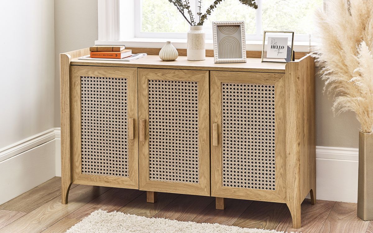 Julian Bowen Sydney Oak 3 Door Sideboard