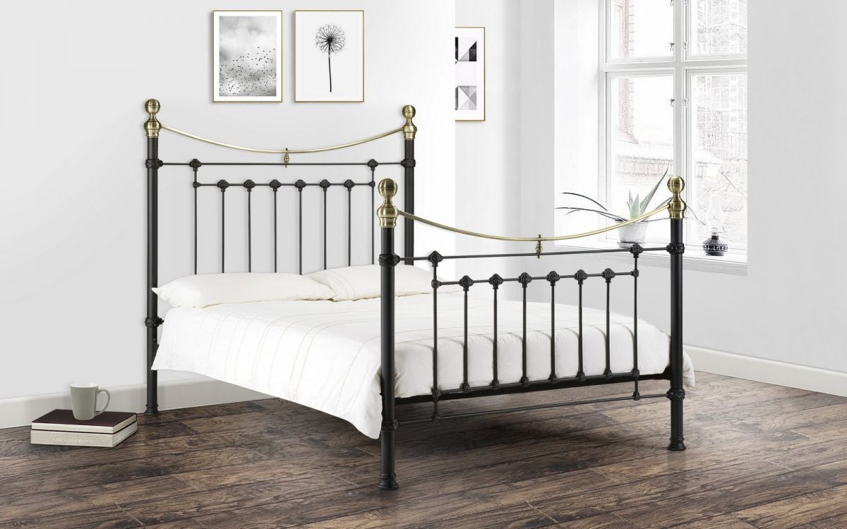 Julian Bowen Victoria 4ft6 Double Black Metal Bed