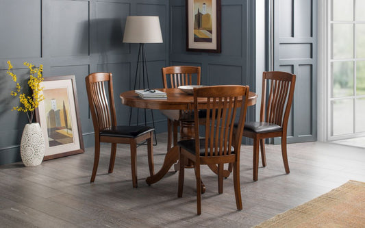 Set Of Canterbury Round To Oval Table & 4 Chairs