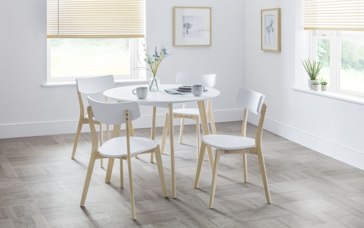 Set Of Casa Round Table & 4 Chairs White/Oak