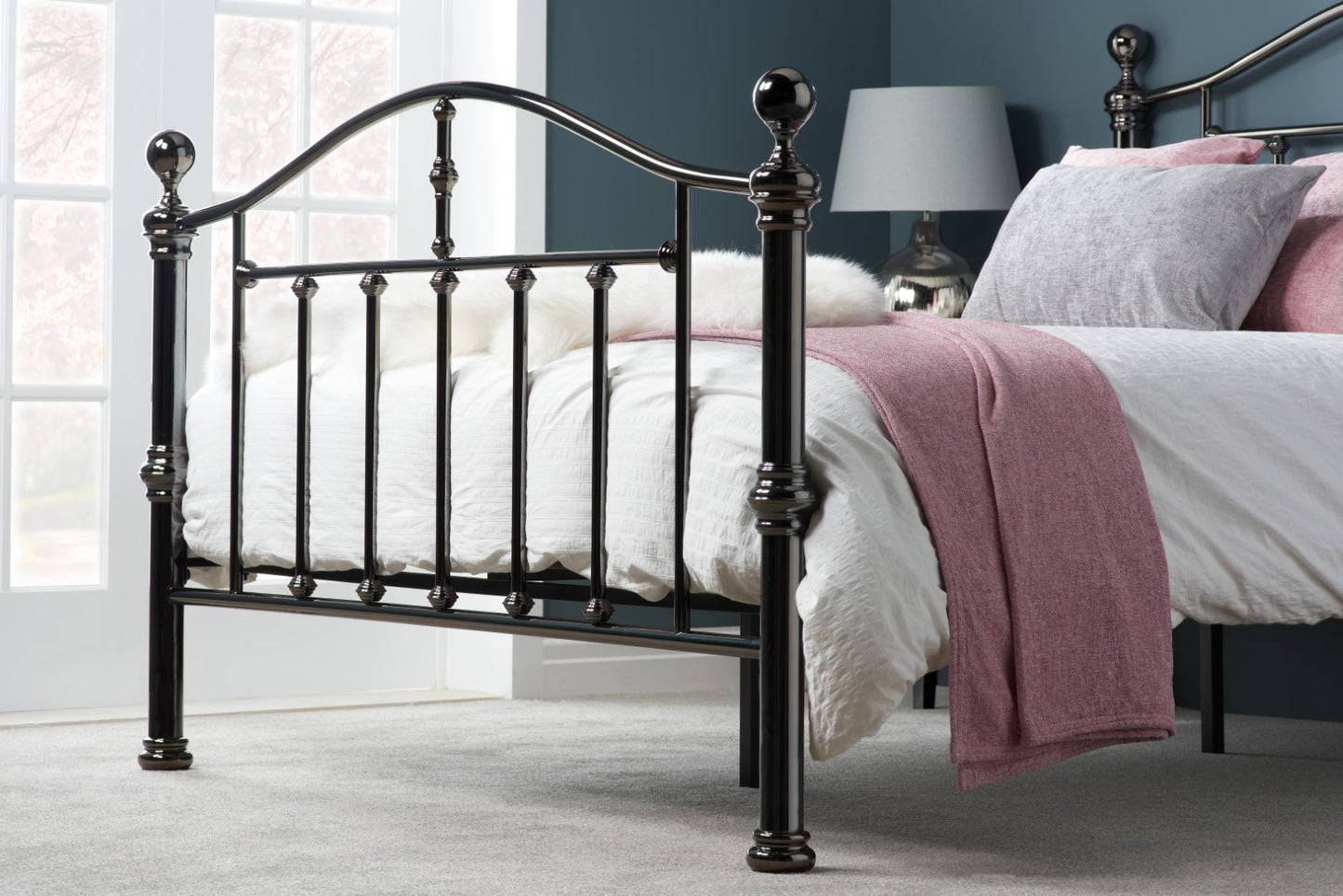 Birlea Victoria 5ft Kingsize Nickel Metal Bed Frame